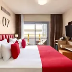 Ξενοδοχείο Ramada Pera *