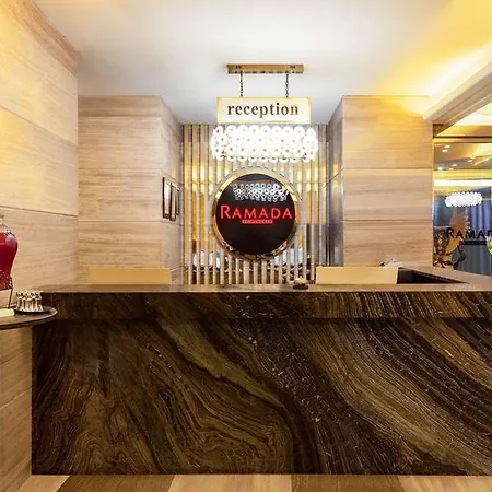 فندق Ramada Pera
