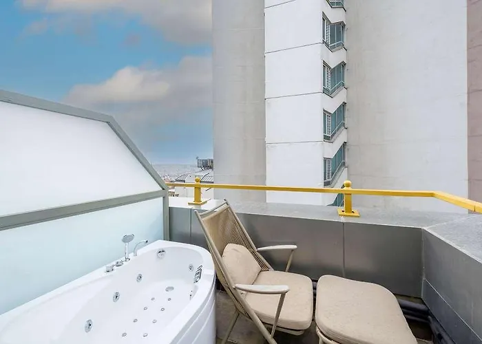 Ramada Pera * Istanbulská provincie