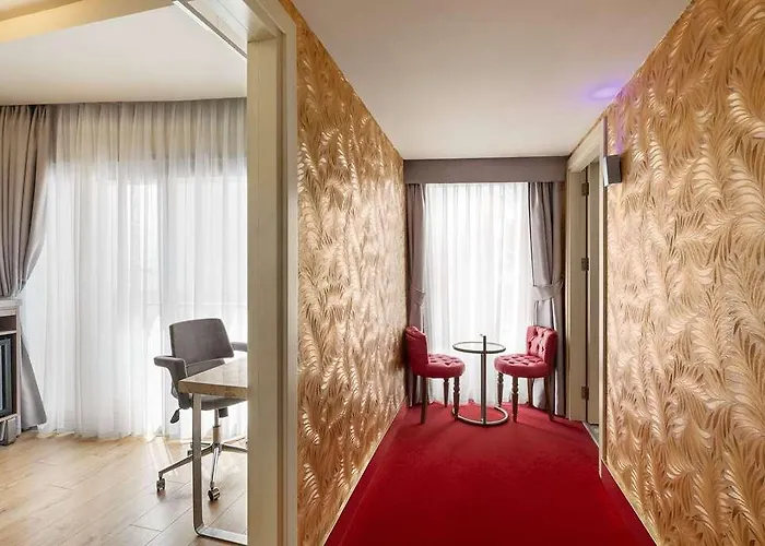 ホテル Ramada Pera