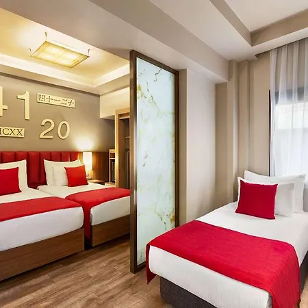 Отель Ramada Pera *